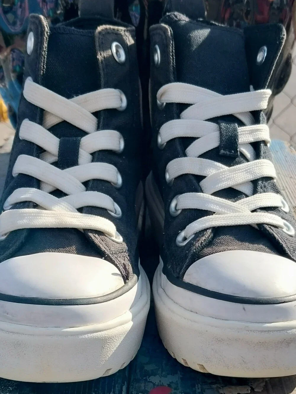 Converse Chuck Taylor All Star Lugged 2.0 Kids High Top - Size 1